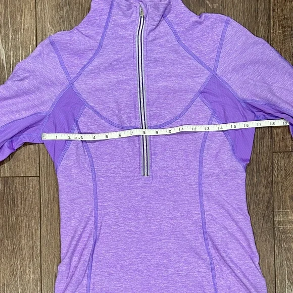 🌸 Lululemon Run Dash 1/2 zip long-sleeve with cuffins, size 8 - Picture 3 of 7